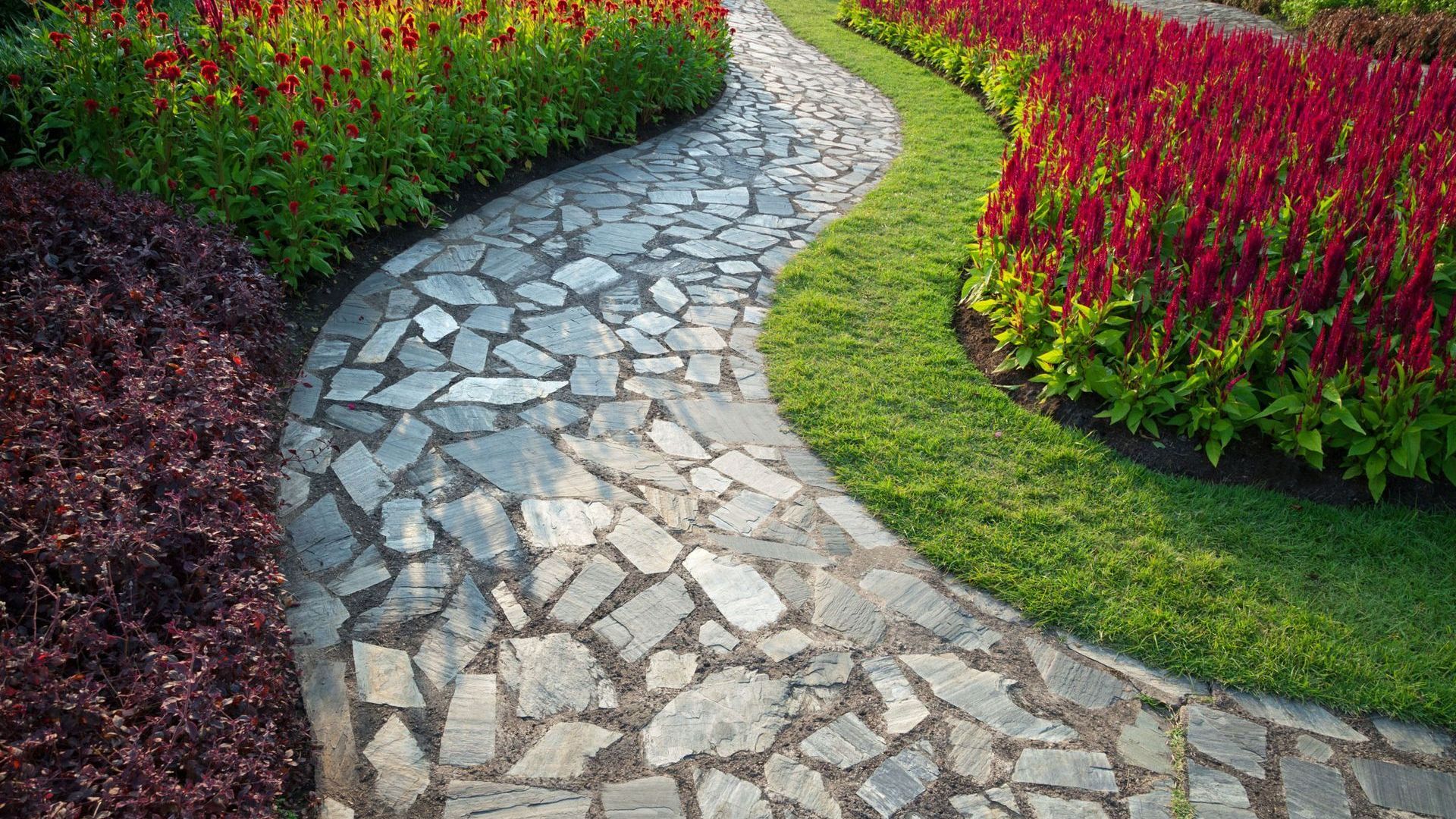 4 Ways to Make your Landscape Design More Compelling