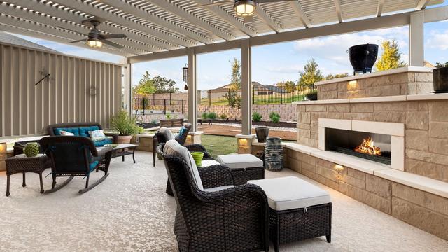 Contemporary Outdoor Living
