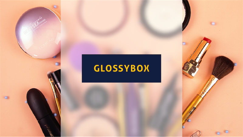 Mit dem Glossybox Abo bekommt ihr jeden Monat neue Kosmetik und Makeup nach Hause geliefet.