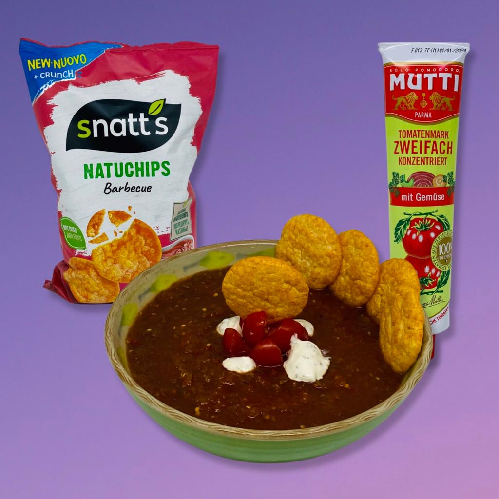 Mit Mutti Tomatenmark und den Snatt's BBQ Chips entsteht eine leckere Tomatensuppe mit Soulfoodcharakter