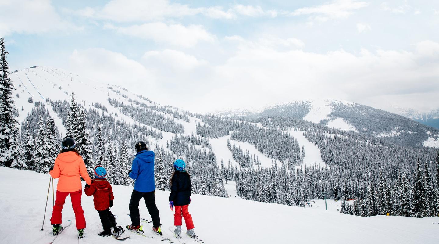 jasper skiing