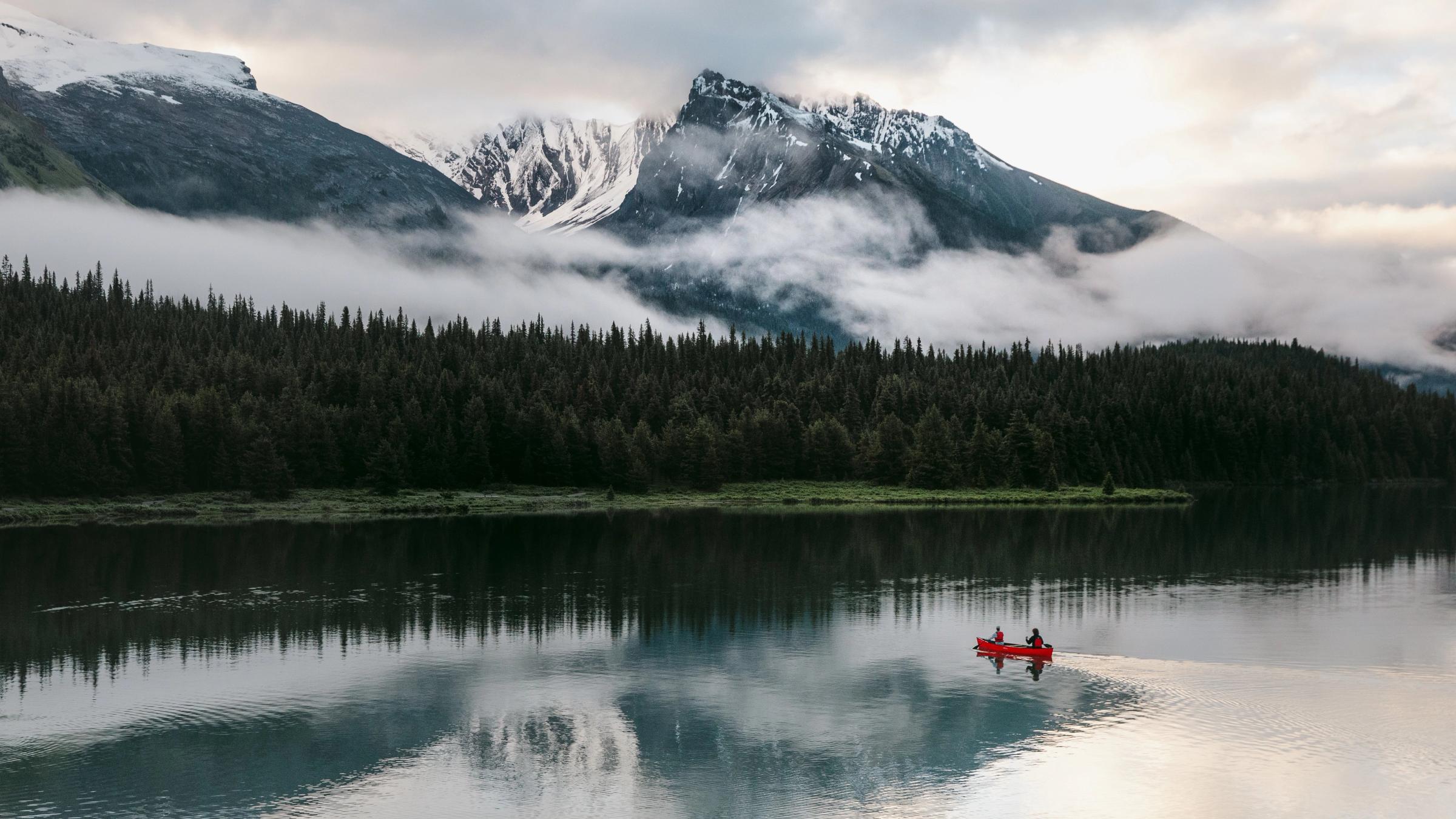 Pursuit Canoeing Maligne Lake Mike Seehagel