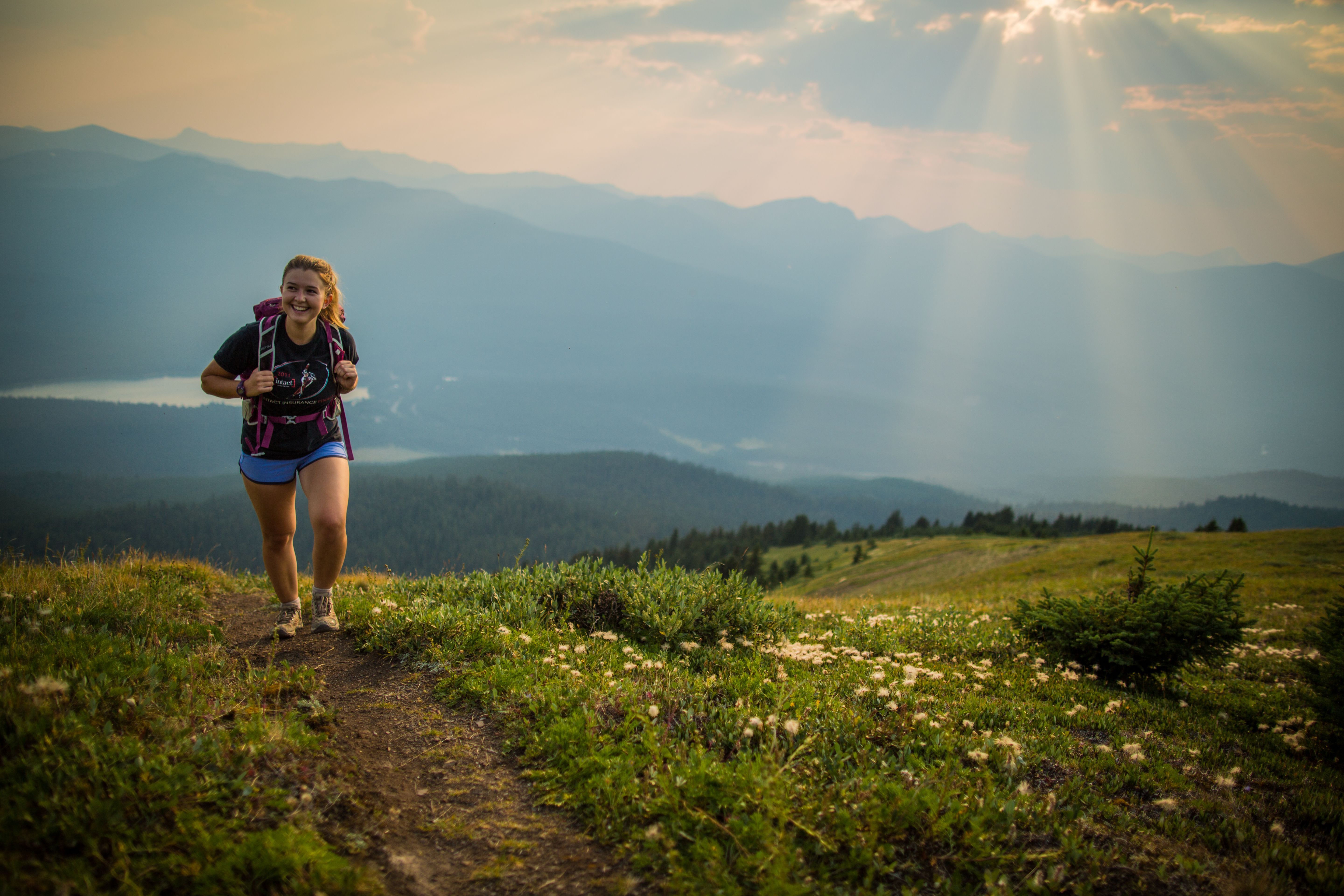 Hiking at Opal Hills Parks Canada/ Ben Morin