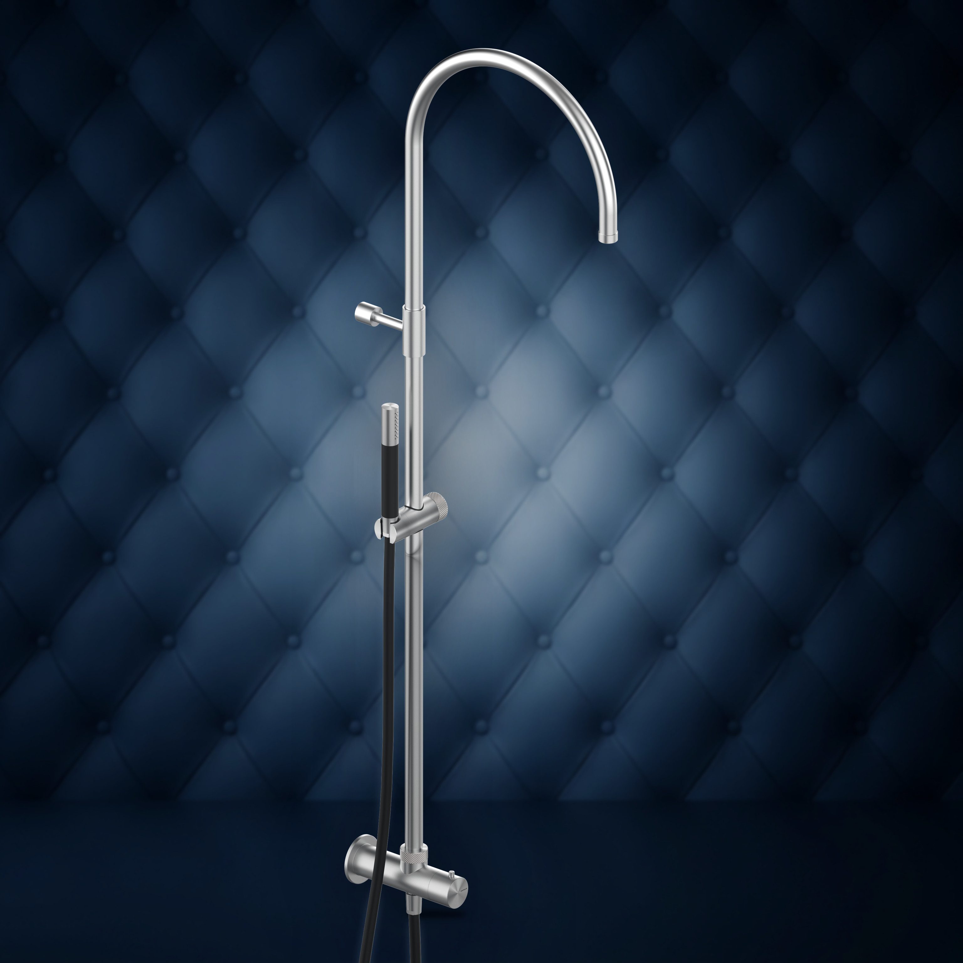 Rubinetto esterno con colonna doccia, soffione incassato e doccetta W159C.E, collezione Club