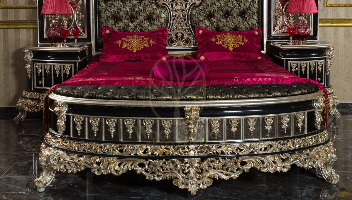 Royal Altay Black Hand Carved Teak King Size Bed, Saharanpur, view 4