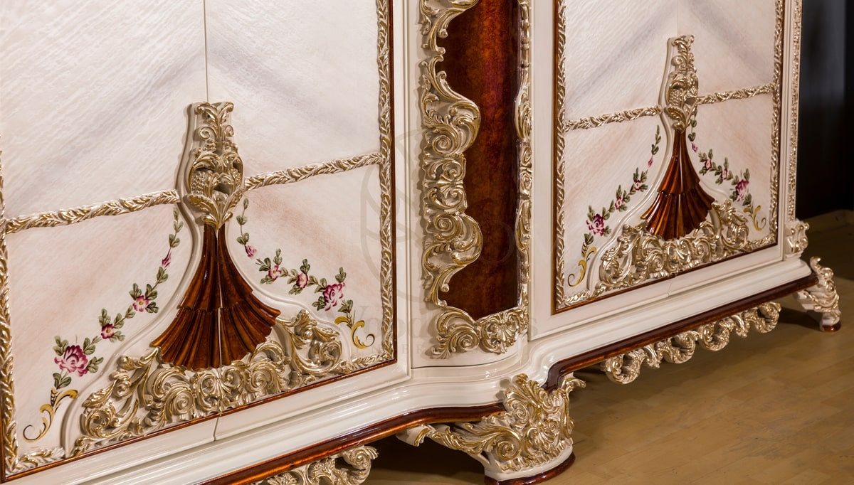 Royal Topkapi Hand Carved Teak King Size Bed, Saharanpur, view 5