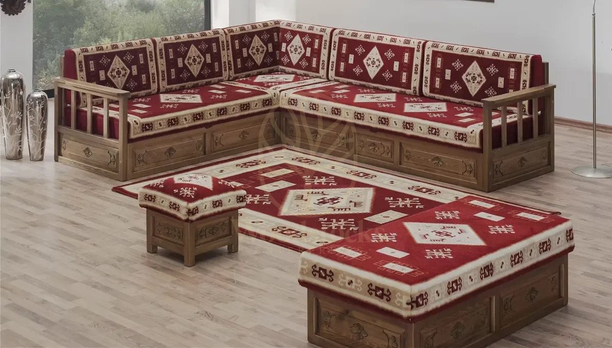 Royal Inci Hand Carved Teak Sofa Set, Saharanpur, view 5