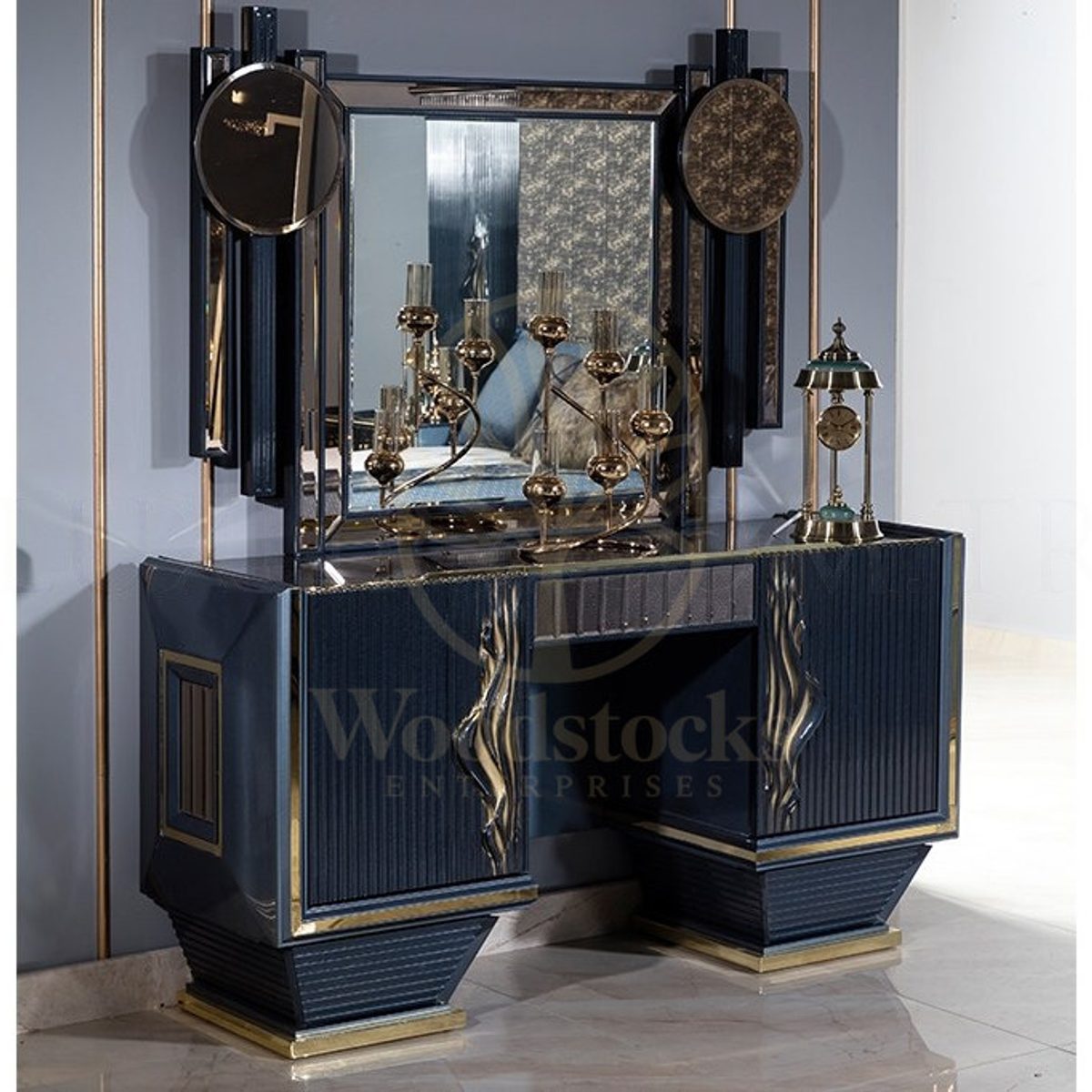 Luxury Valentin Handcrafted Teak King Size Bed, Saharanpur, view 9