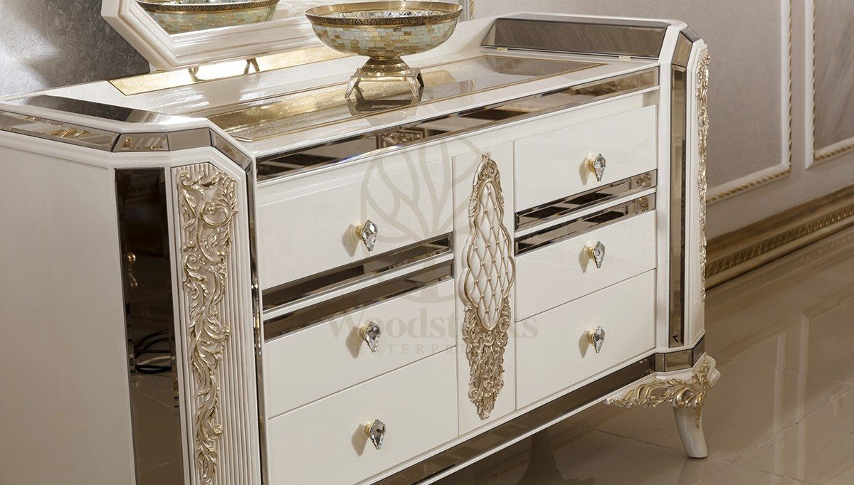 Royal Rabesa White Hand Carved Teak King Size Bed, Saharanpur, view 7