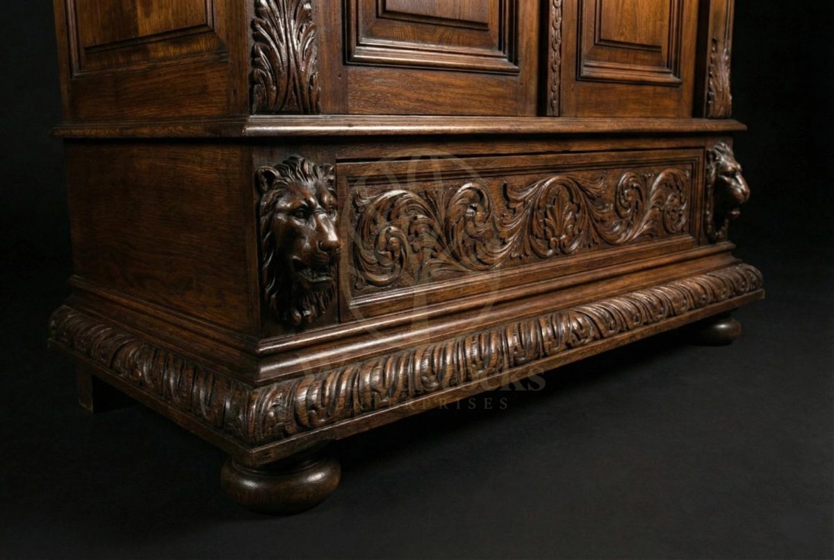 Royal Hand Carved Teak Lion-Guarded Armoire of the Loire Châteaux, Saharanpur, view 6