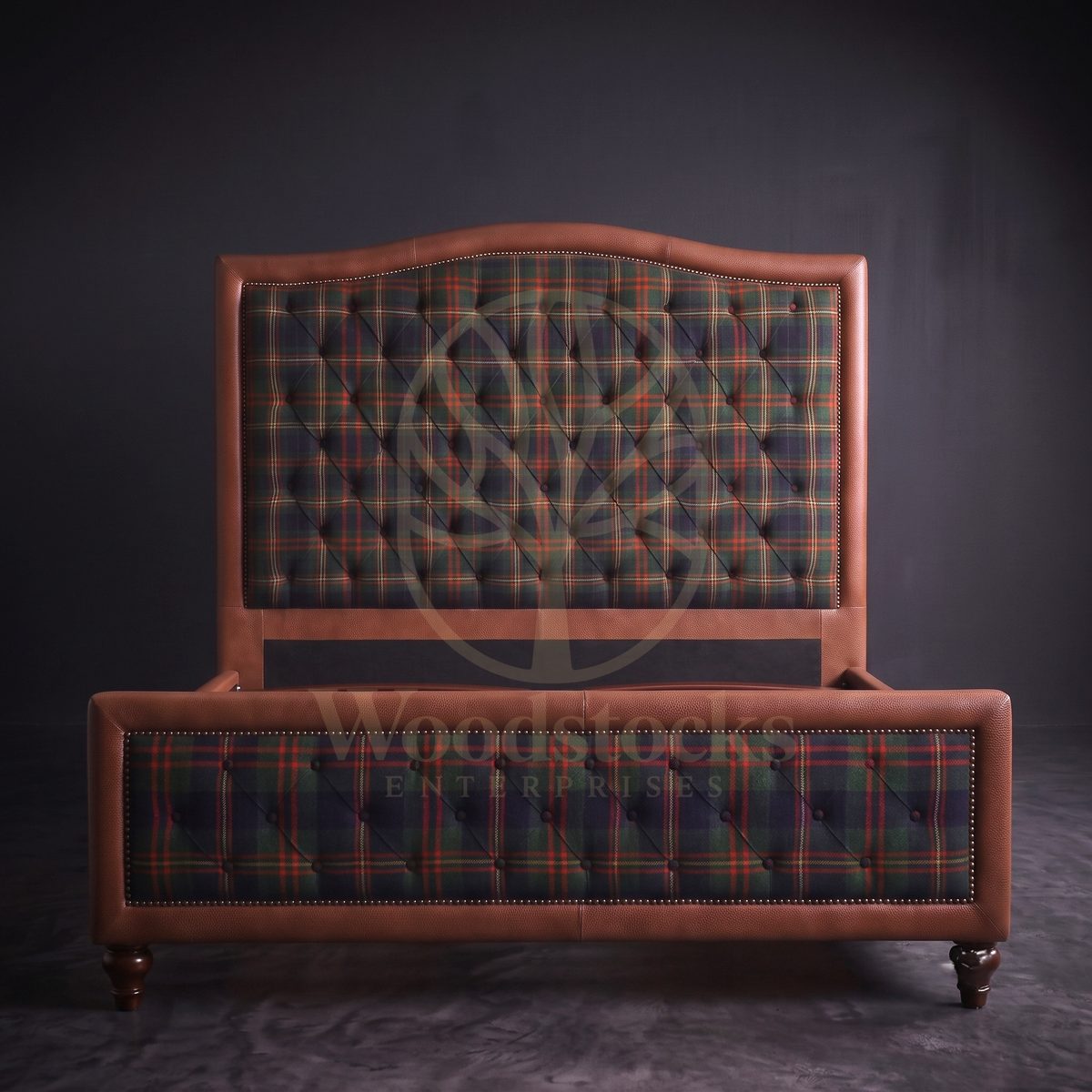 Luxury Teak Glenmore Highland Tartan Chesterfield Bed, Saharanpur, view 3