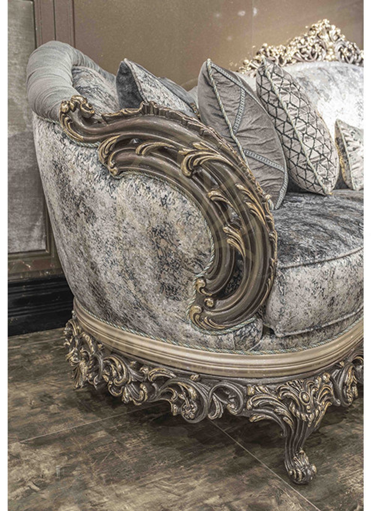 Royal Cenevre Hand Carved Teak Sofa Set, Saharanpur, view 10