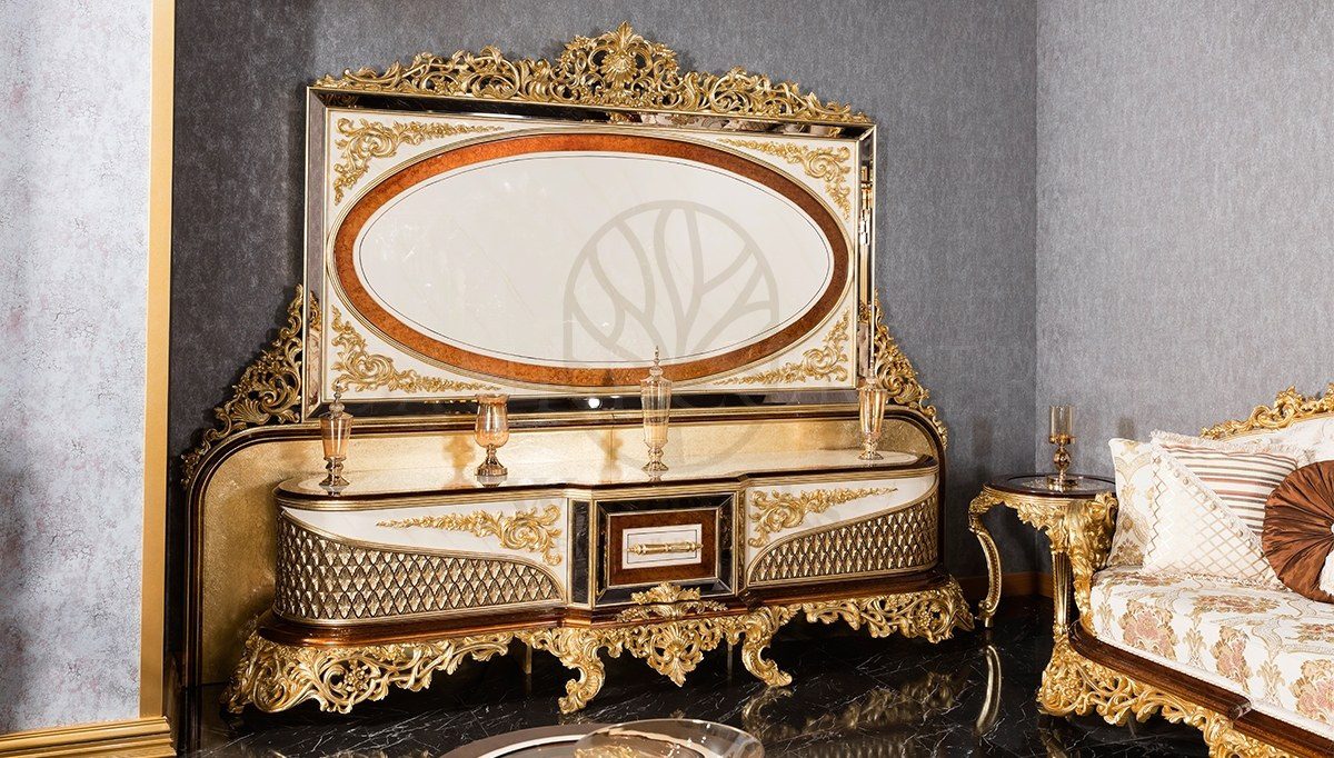 Royal Hazar Hand Carved Teak TV Cabinet, Saharanpur, TV Cabinet