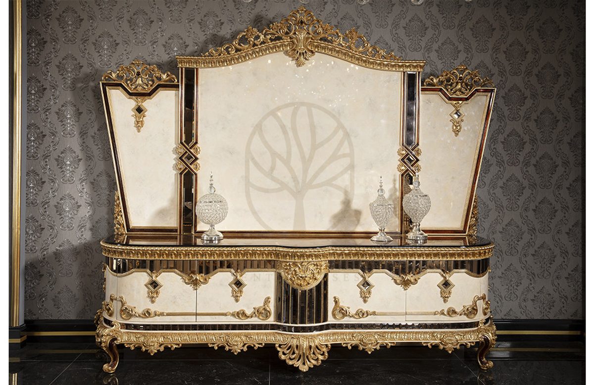 Royal Payitaht Hand Carved Teak TV Cabinet, Saharanpur, view 4