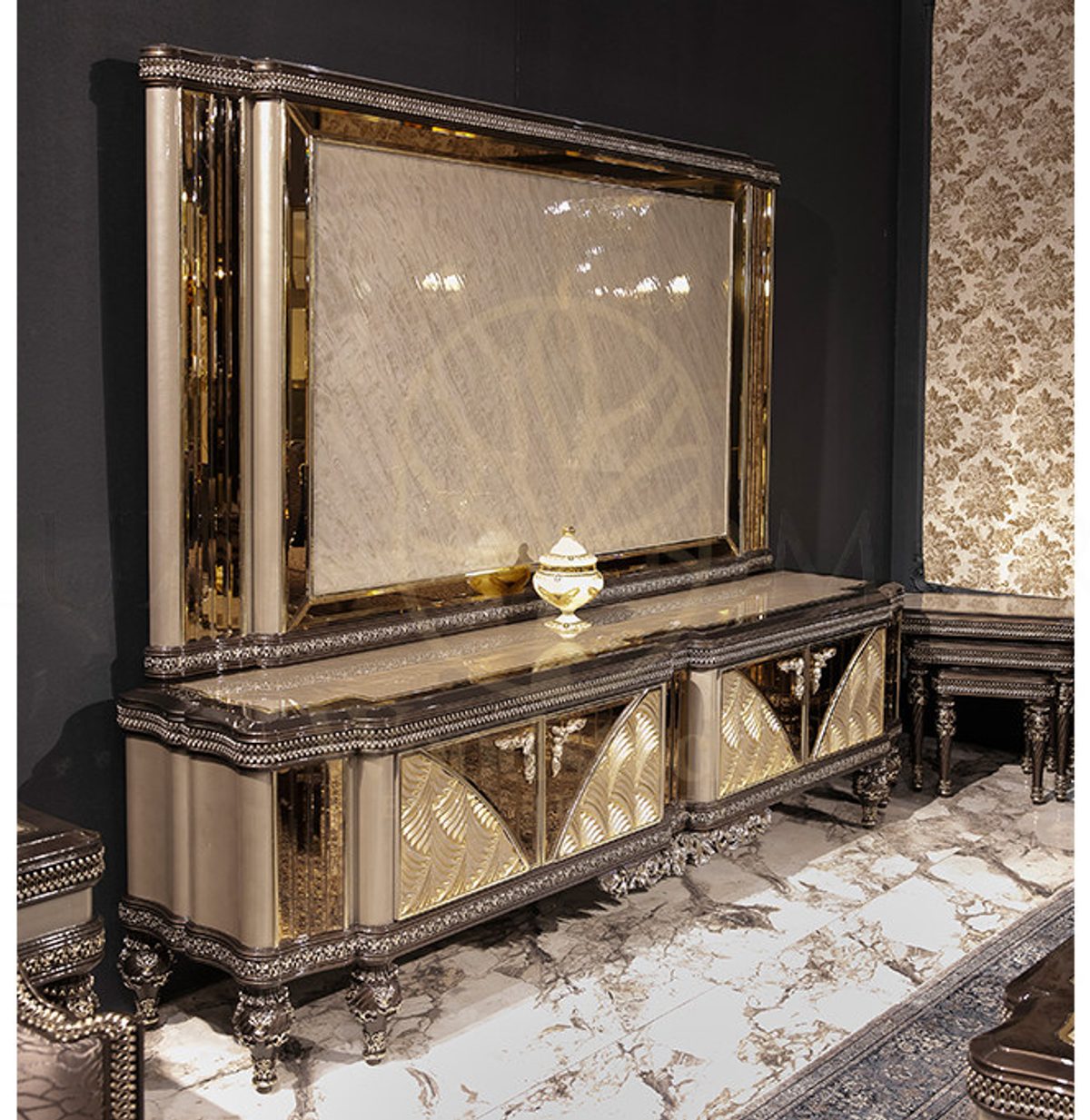 Royal Vanesa Hand Carved Teak TV Cabinet, Saharanpur, view 10