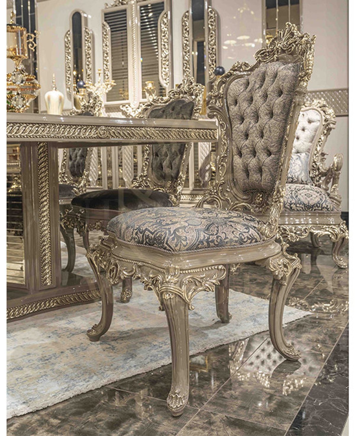 Royal Dore Hand Carved Teak Dining Table Set, Saharanpur, view 7
