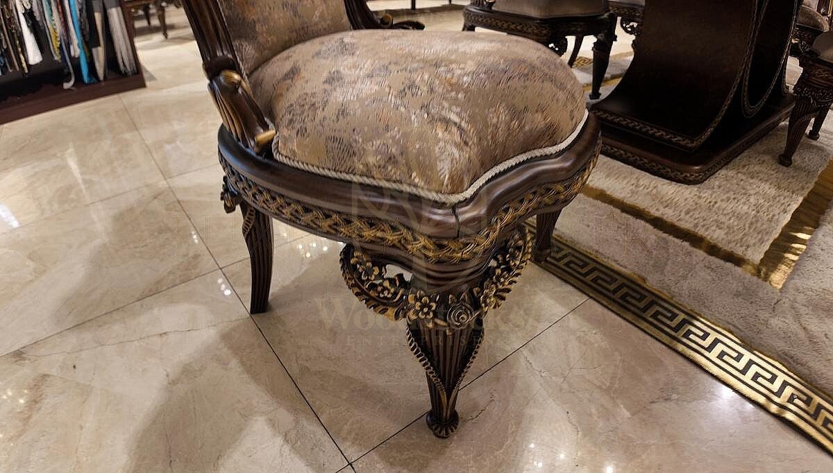 Royal Luxera Hand Carved Teak Dining Table Set, Saharanpur, view 4