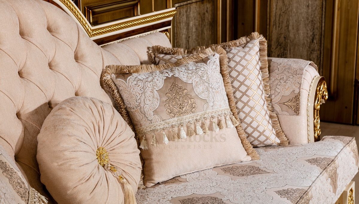 Royal Abide Hand Carved Teak Sofa Set, Saharanpur, view 4