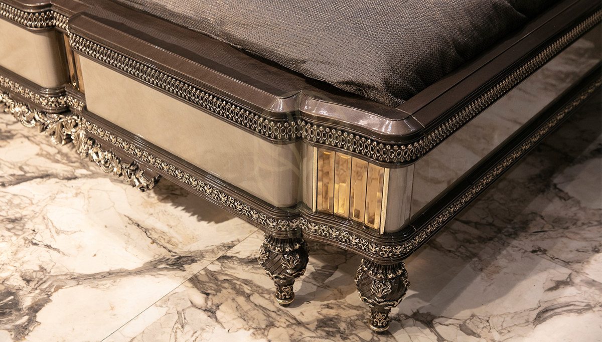 Royal Vanesa Hand Carved Teak King Size Bed, Saharanpur, view 9
