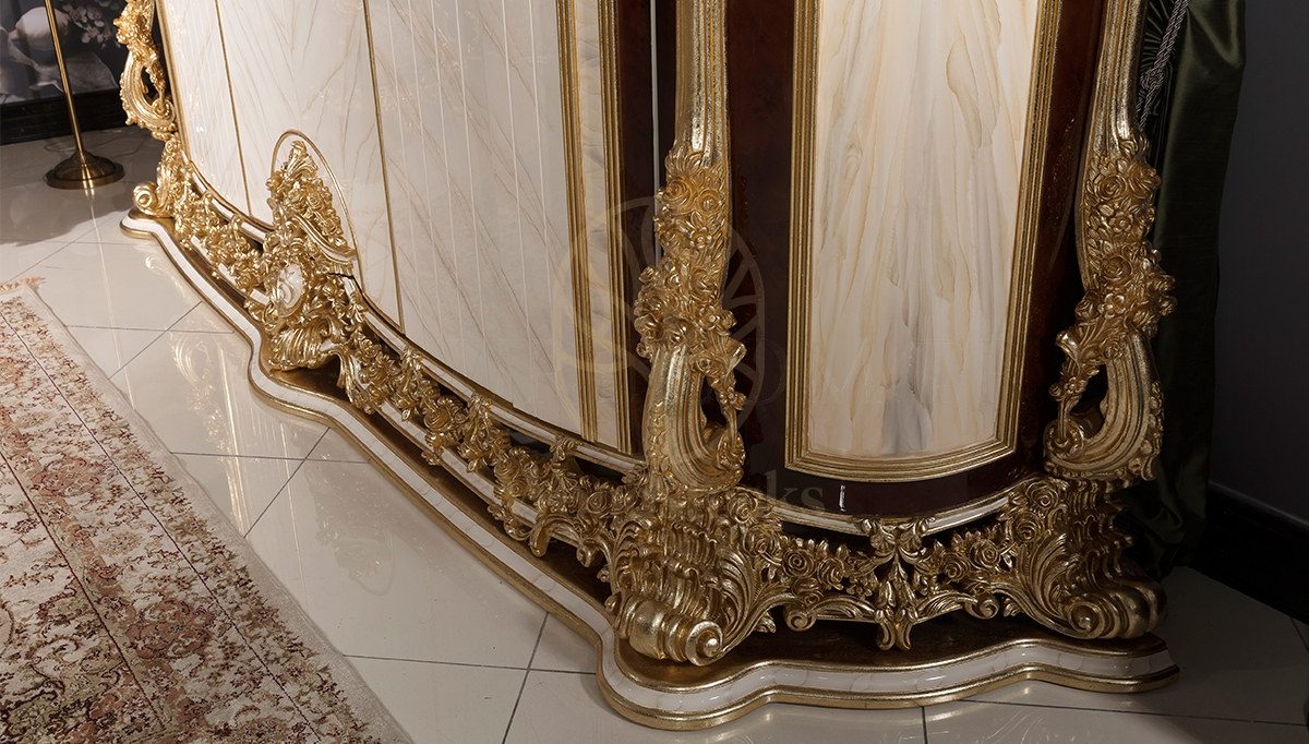 Royal Aspendos Hand Carved Teak Four Poster Bed, Saharanpur, view 4