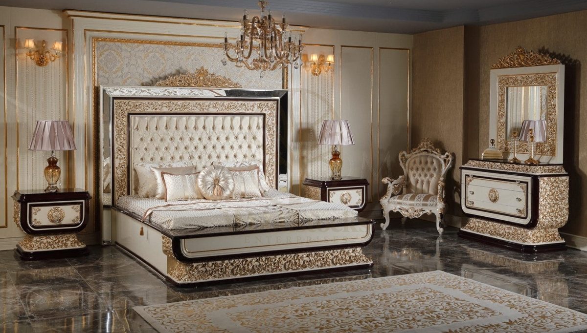 Royal Oxford Hand Carved Teak King Size Bed, Saharanpur, King Size Bed