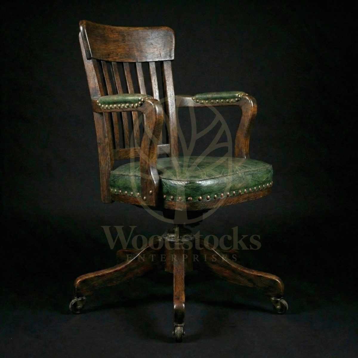 Luxury Teak Wall Street Office Swivel Armchair, Saharanpur, Living Room Chair