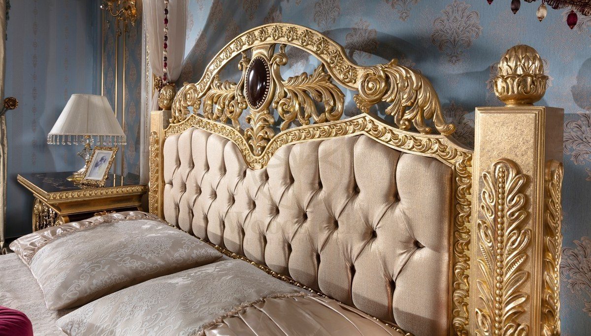 Royal Vanera Hand Carved Teak King Size Bed, Saharanpur, view 4