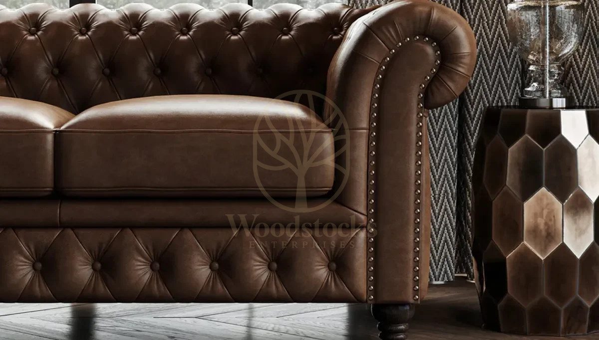 Royal Bampton Chesterfield Leather Hand Carved Teak Sofa Set, Saharanpur, view 5