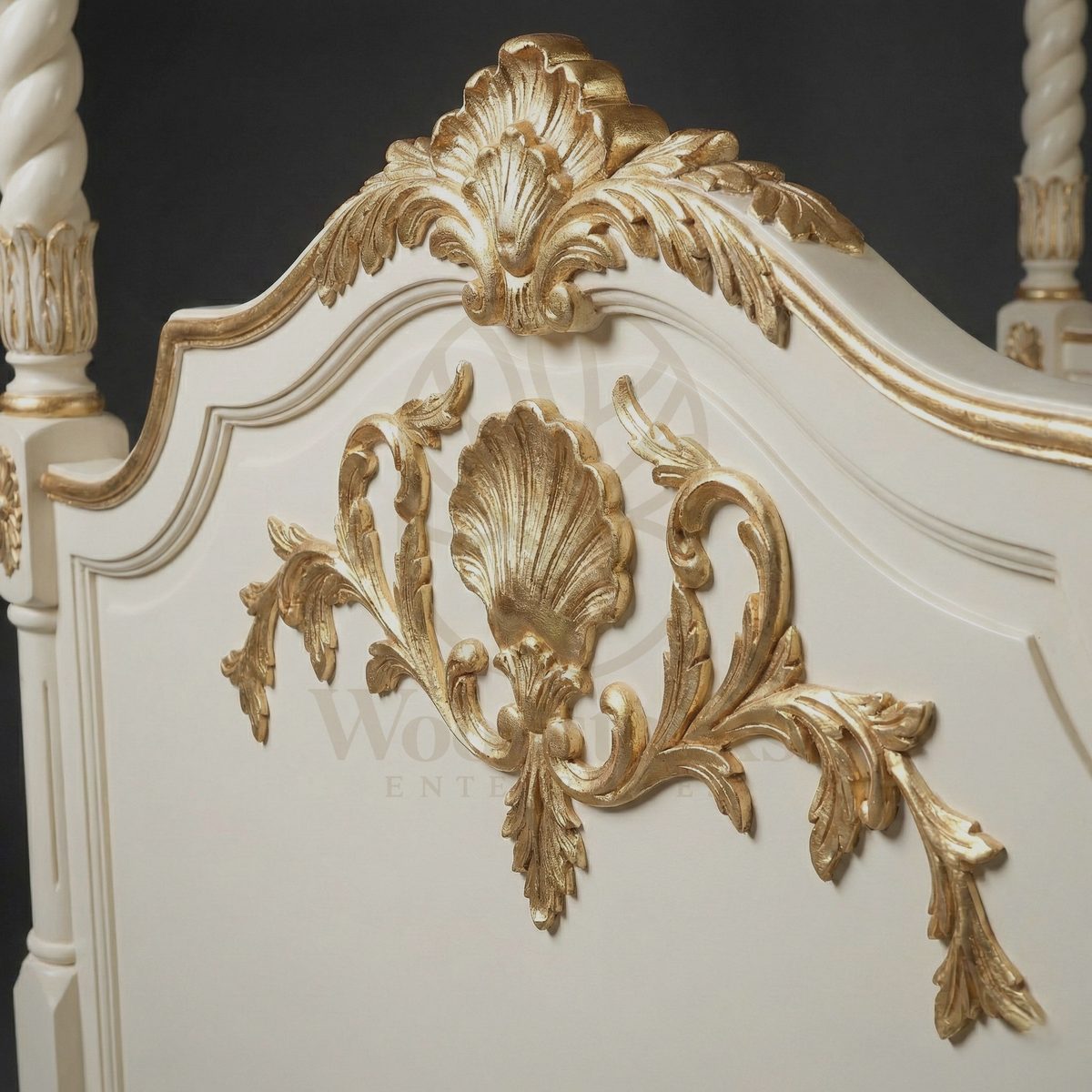 Royal Hand Carved Teak Château de Chantilly Four Poster Bed, Saharanpur, view 4
