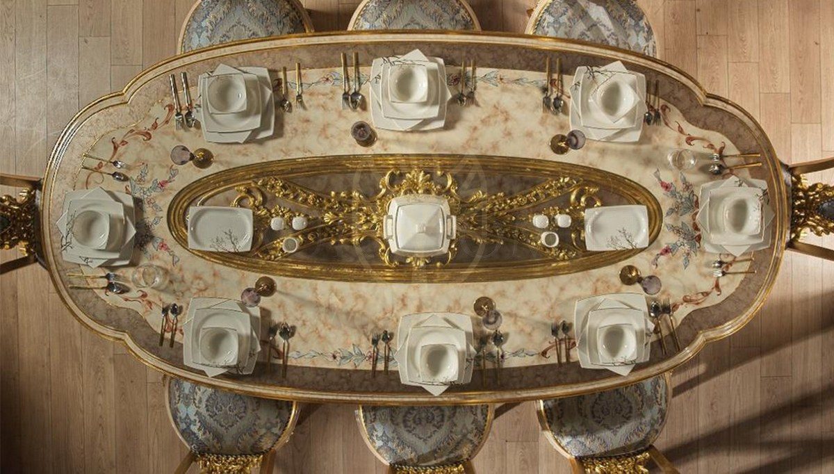 Royal Hunkar Gold Leaf Hand Carved Teak Dining Table Set, Saharanpur, view 7
