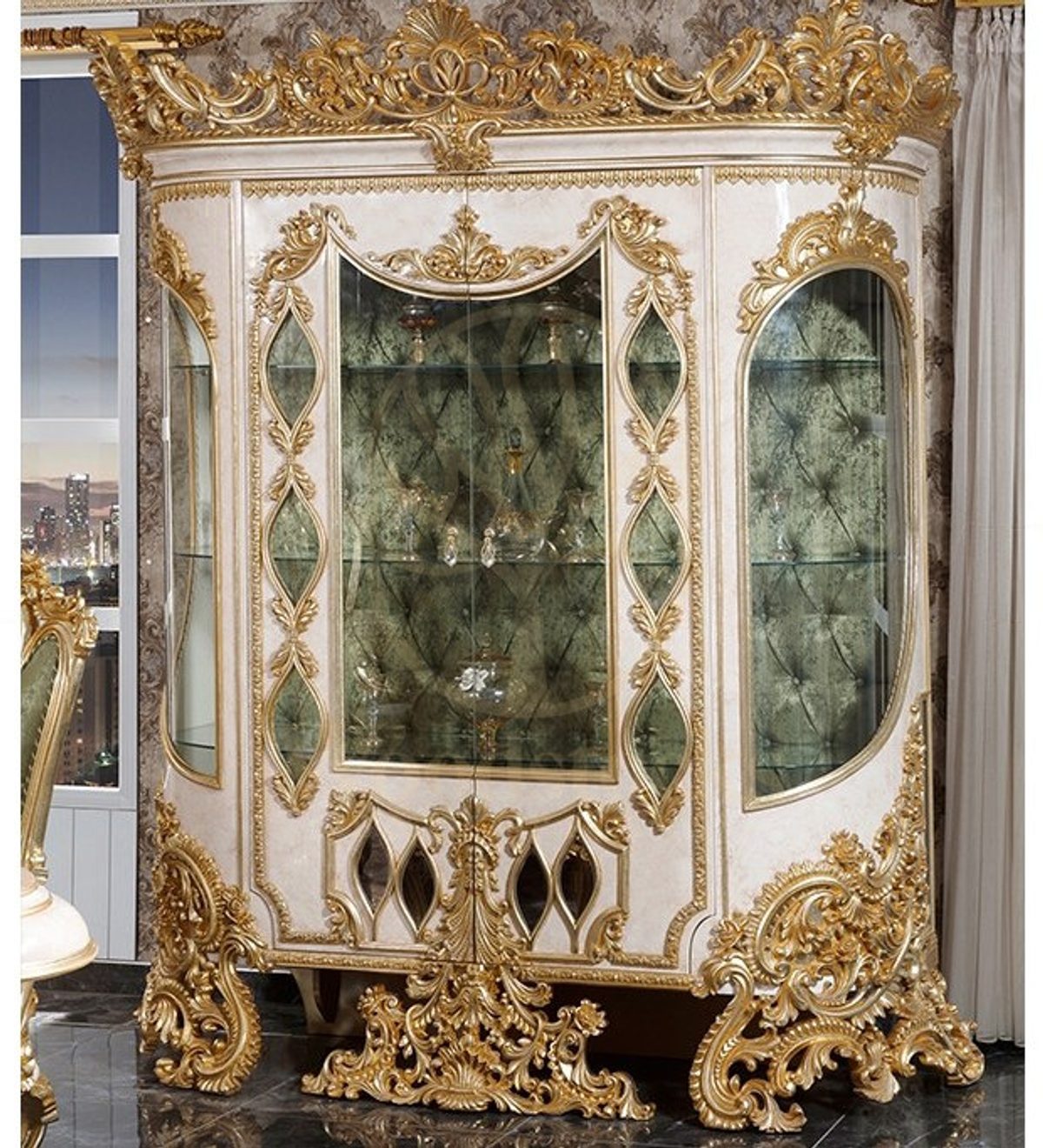 Royal Ayasofya Hand Carved Teak Crockery Cabinet, Saharanpur, Crockery Cabinet