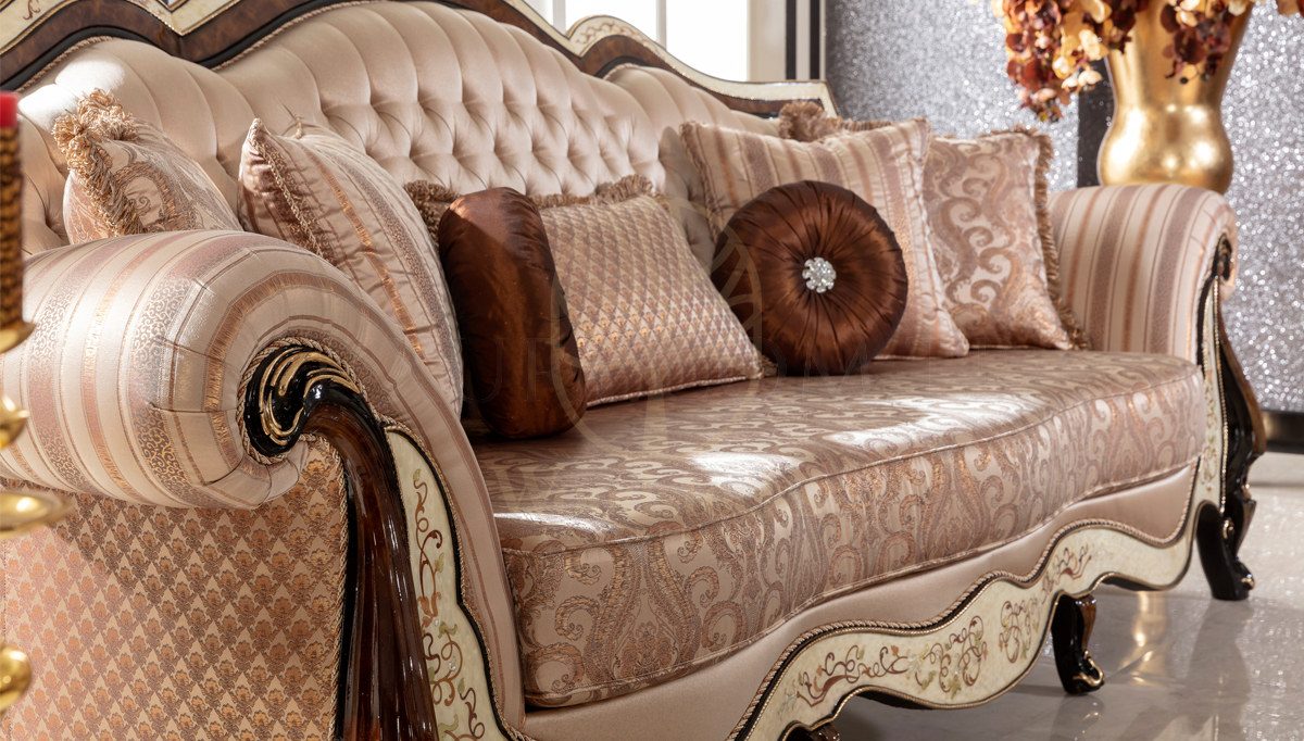 Royal Balamir Hand Carved Teak Sofa Set, Saharanpur, view 8