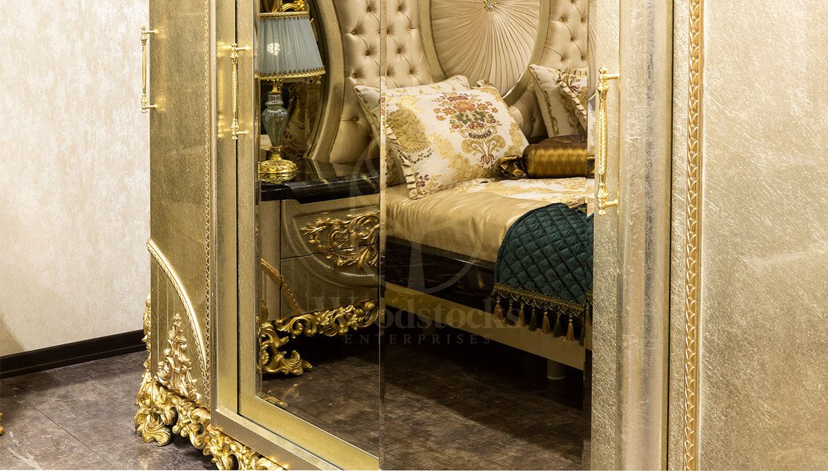 Royal Boston Hand Carved Teak King Size Bed, Saharanpur, view 5