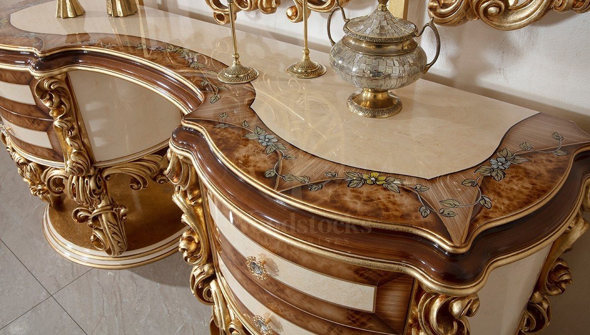 Royal Sultan Hand Carved Teak King Size Bed, Saharanpur, view 4