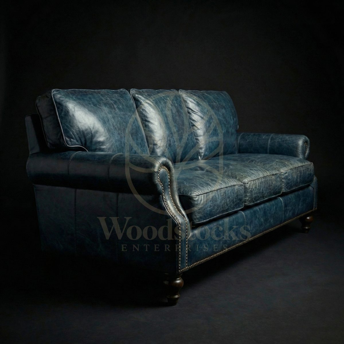 Luxury Teak Piccadilly Club Leather Sofa, Saharanpur, view 2