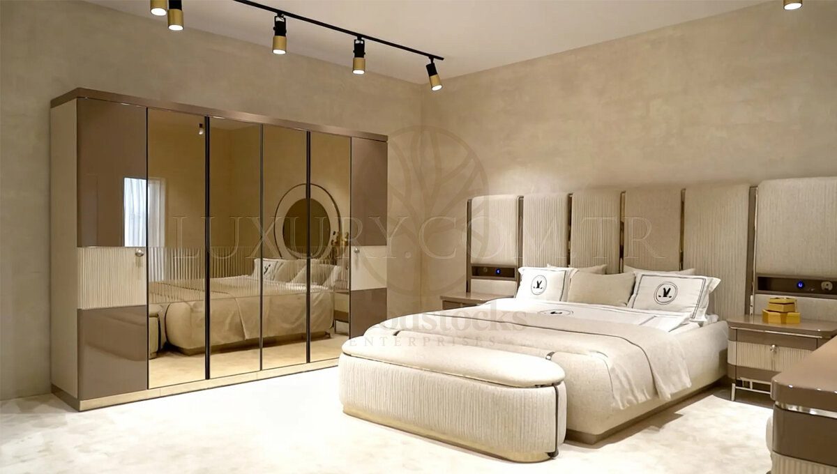 Luxury Masko Handcrafted Teak King Size Bed, Saharanpur, King Size Bed