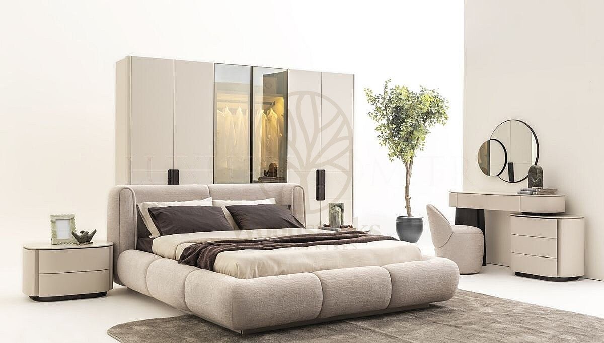 Luxury Challenger Handcrafted Teak King Size Bed, Saharanpur, view 2