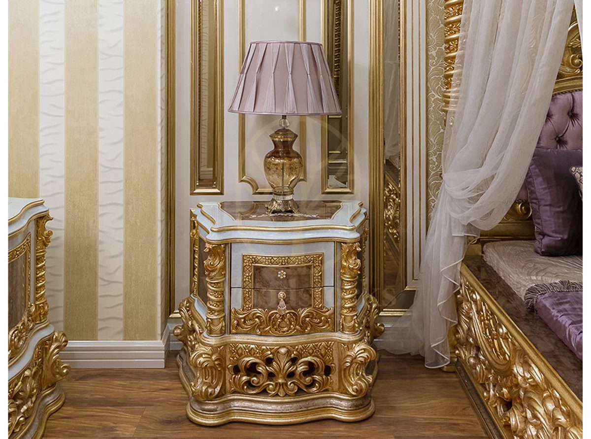 Royal Esvatini Hand Carved Teak Four Poster Bed, Saharanpur, view 8