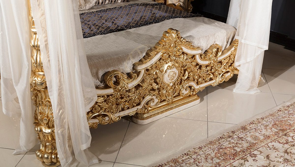 Royal Luxe Hand Carved Teak King Size Bed, Saharanpur, view 7