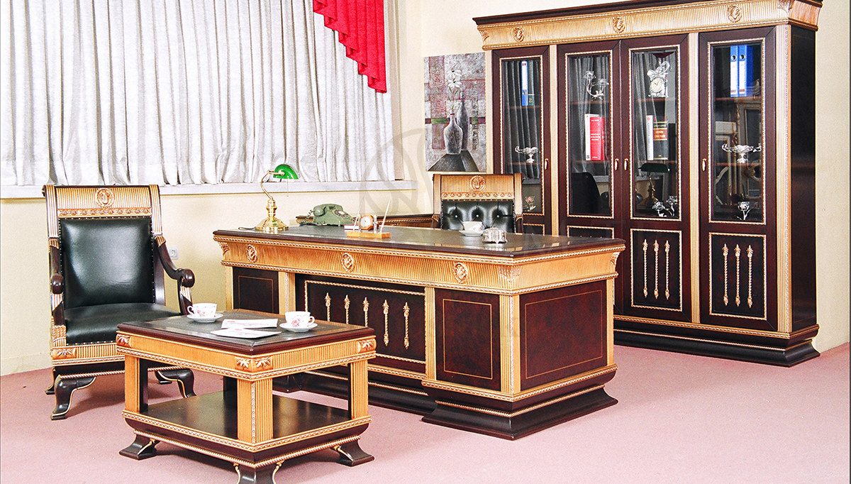 Royal Lilas Bronze Hand Carved Teak Office Table, Saharanpur, Office & Study Table