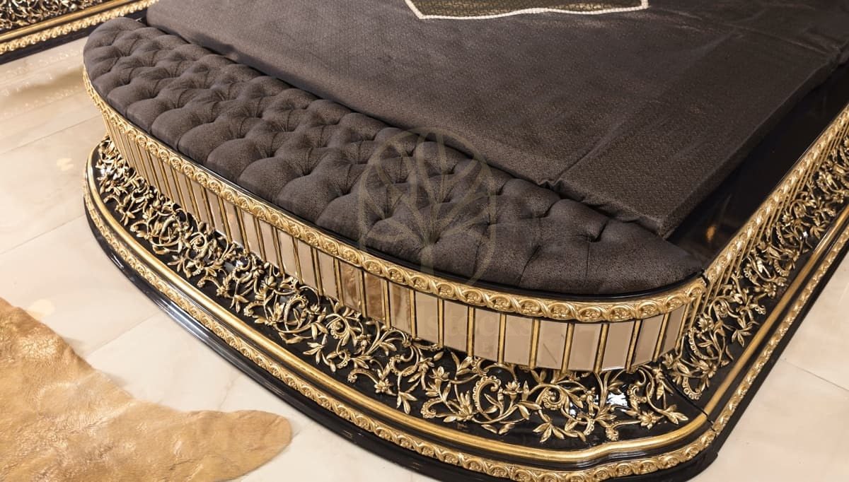 Royal Hercai Hand Carved Teak King Size Bed, Saharanpur, view 8