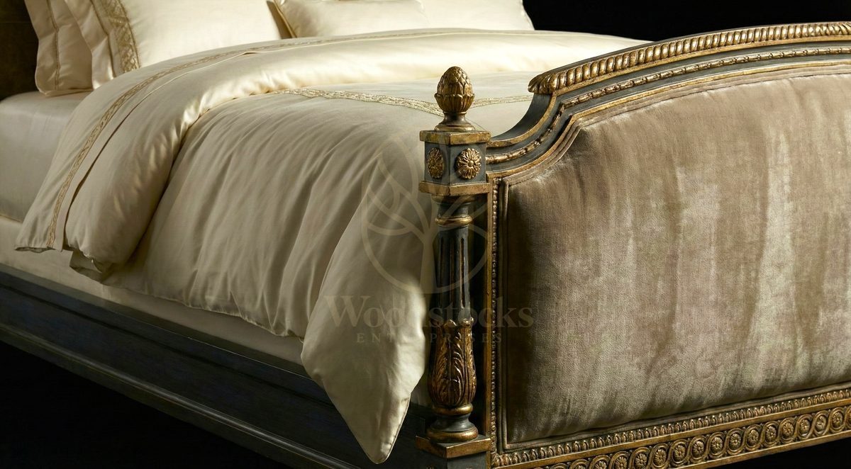 Royal Hand Carved Teak Rue Saint-Dominique Bed à la Grecque, Saharanpur, view 5