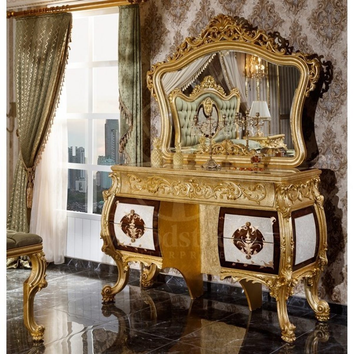 Royal Monesa Gold Leaf Hand Carved Teak King Size Bed, Saharanpur, view 10