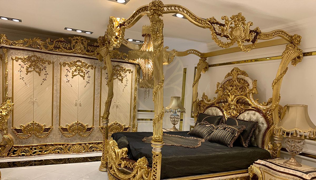 Royal Kral Hand Carved Teak King Size Bed, Saharanpur, view 5