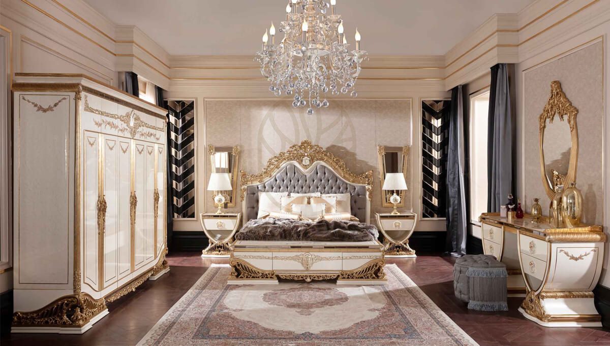 Royal Hamidiye Cream Hand Carved Teak King Size Bed, Saharanpur, King Size Bed