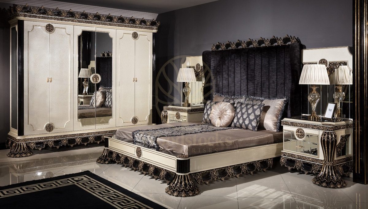 Royal Cape Hand Carved Teak King Size Bed, Saharanpur, King Size Bed