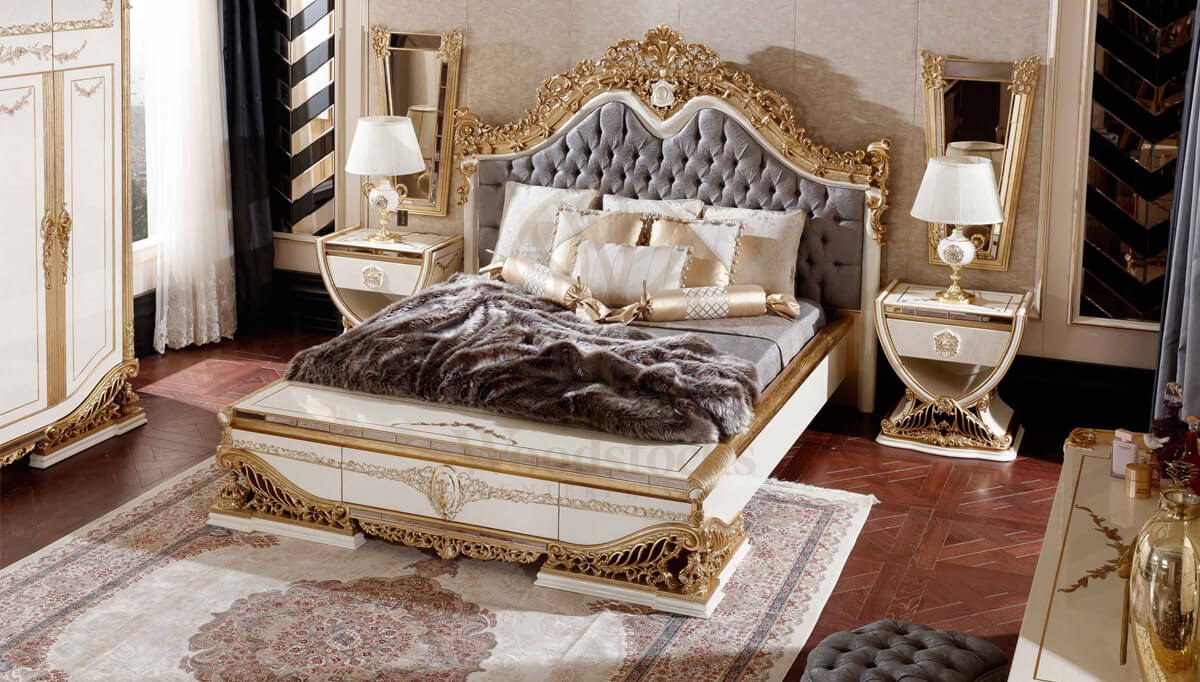 Royal Hamidiye Cream Hand Carved Teak King Size Bed, Saharanpur, view 5