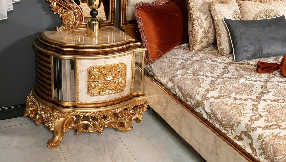Royal Sanremo Hand Carved Teak King Size Bed, Saharanpur, view 10