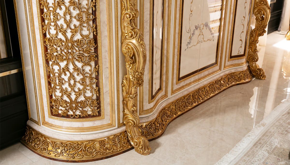 Royal Martinik Gold Leaf Hand Carved Teak King Size Bed, Saharanpur, view 10