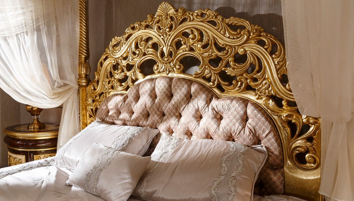 Royal Harzemsah Bronze Hand Carved Teak King Size Bed, Saharanpur, view 4